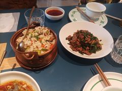 -一坐一忘云南菜(嘉里中心店)