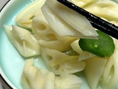 -湖畔鲁菜·二十年老字号餐厅(大明湖店)