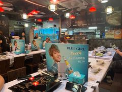 -鲜入围煮花胶鸡海鲜火锅