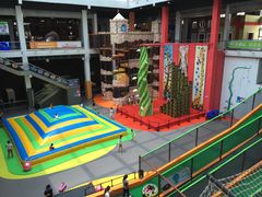 -蒙特利亲子乐园