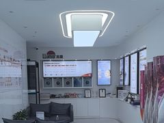 -龙膜耐卡汽车贴膜改装旗舰店(火车南站店)
