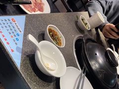 -野迹·石橄榄鸡·烧烤(新洲店)