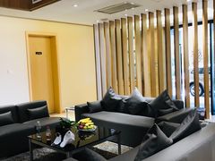 -上海怡沁园度假酒店