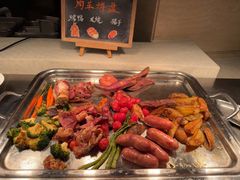 -元一希尔顿酒店·鲜切牛肉火锅禅自助餐厅