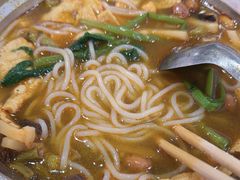 -柳州肥姨妈大骨螺蛳粉(曹路店)