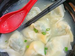 荠菜鲜肉馄饨-食惠里小笼包面馆(越秀店)