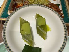 椰浆饭-马来西亚肉骨茶汤·招牌螃蟹·烧鸡·呷喱吧吧(海上世界店)