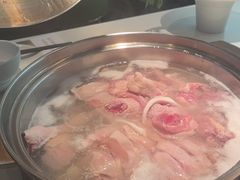 -烹然四季椰子鸡火锅(姚家园万象汇店)