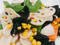 全家福-老白驼退骨特色美食