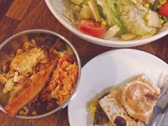 -玛格萝妮比萨屋(四平店)