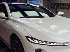 -鑫鹏浩汽车服务有限公司(荔海春城店)