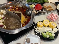 -尚品海鲜肥牛自助火锅(湖明店)