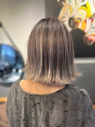 -G.O.T salon