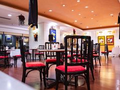 -深圳富苑皇冠假日套房酒店