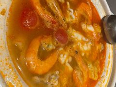 番茄酸汤海鲜煲-小炳胜(卓悦中心店)