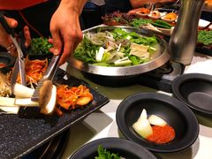 大酱汤-八色五花肉(新村2号店)