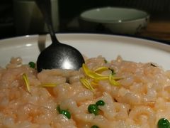 手剥虾仁鸡头米-鱼食饭稻·苏浙土菜17年老馆子(平江路店)