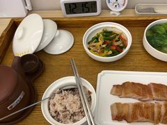 -雪梅月子中心(华侨城店)