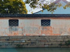 -汇龙潭