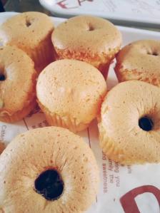 jbl吉百利蛋糕店-"位置:石臼市场南门对过,位置显眼. [.