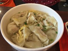 三鲜馄饨-王興記(中山路店)