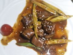 -绿茵阁(体育西分店)