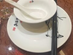 -德彪酒馆围炉串串