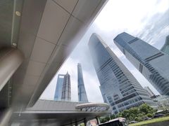 -陆家嘴空中步行连廊