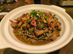 -富正毅三下锅·湘西韵味(天门山索道店)