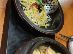 -云海肴·汽锅鸡·云南代表菜(天山百盛优客店)