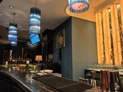 -龙虾酒吧扒房(宁波香格里拉店)