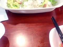 -南城香·饭香串香馄饨香(青年路店)