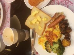 -夏阳湖皇冠假日酒店-自助餐厅