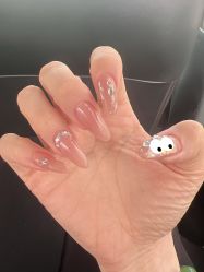 -晨·艺美甲美睫