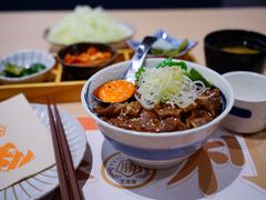 酱烧月见牛五花丼饭-堂本家·二代目·炸猪排(Express东海店)