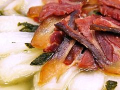 浓汤肘子扣菜胆-麒麟中餐厅·经典粤菜·地道菜式老字号(广州长隆酒店)
