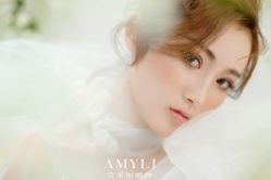 -艾米丽婚纱礼服