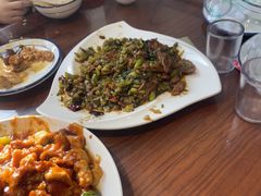 怪味牛柳-恩宏德餐馆(平山道店)