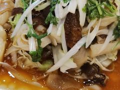 油泼毛肚百叶-老东镇啤酒屋海鲜加工·蒸汽海鲜·海鲜烧烤(台东店)