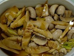 -京味斋·北京烤鸭(华威桥北工大店)