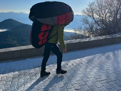 -费特希耶滑翔伞