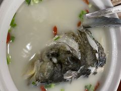 -万佛湖许老大铁锅鱼(黑金冠店)
