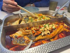 -鲲少爷烤鱼饭.螺蛳粉·清真(爱琴海店)