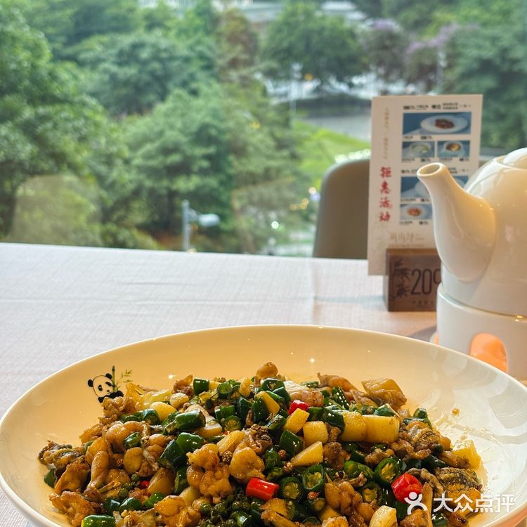 能看到广州塔的川菜餐厅 出品也令人惊艳