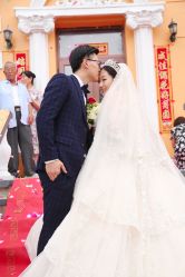 -拉瑞娜LaReine婚纱礼服高级定制