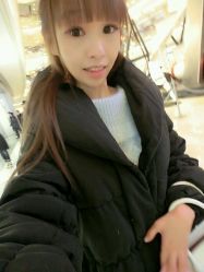 -镁连社·美联社