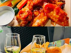 -BOURBON 玻本美式餐厅酒吧(虹桥新天地店)
