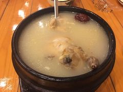-长寿参鸡汤(朝韩风情街店)