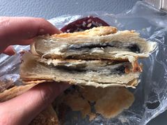 黑芝麻酥饼-朱记小郑酥烧饼(建康路店)