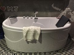 iphone_upload_pic-逅海主题酒店